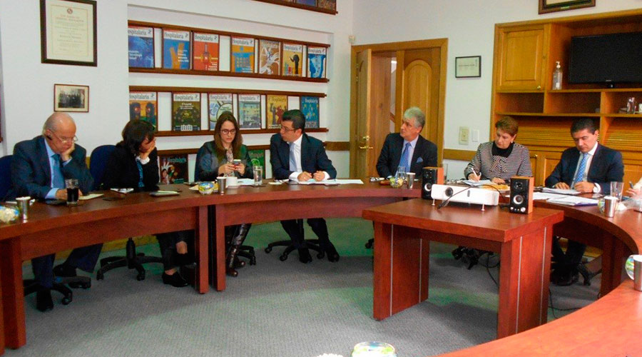 Reunión con Superintendente Nacional de Salud