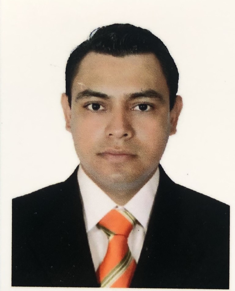 Foto Formal Dr. Hernando Manzano (Mediano)